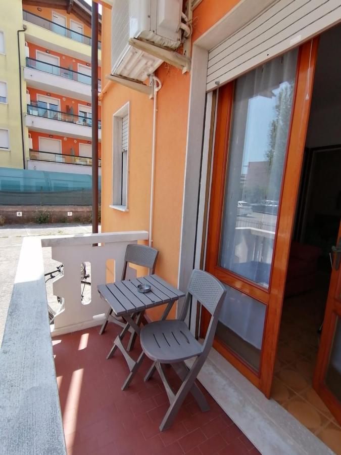 Bilocale Kenya Daire Caorle Dış mekan fotoğraf